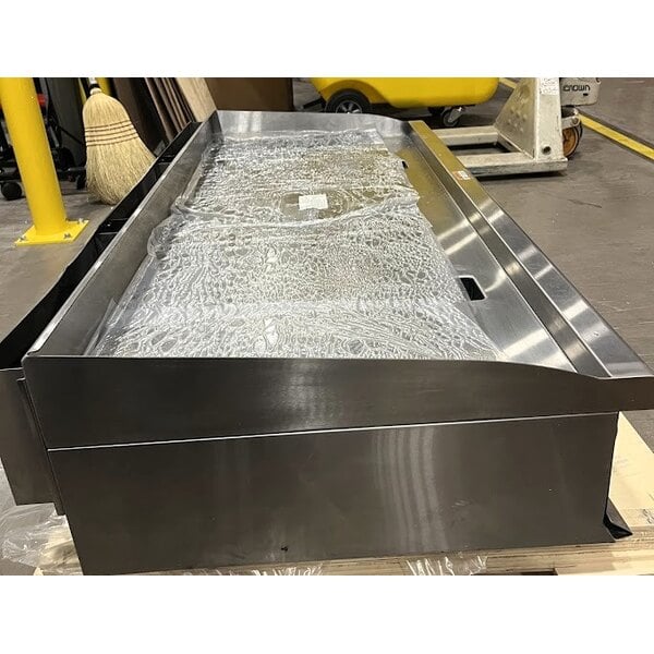 Scratch and Dent Cooking Performance Group GM-CPG-60-NL 60" Gas Countertop Griddle with Manual Controls - 150,000 BTU