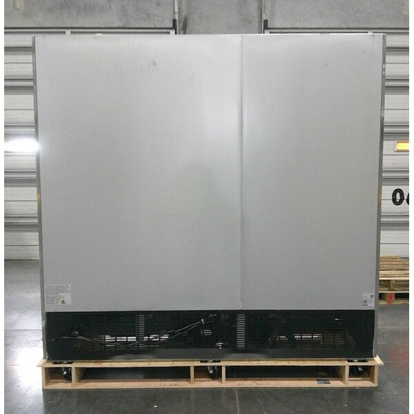 Scratch and Dent Avantco SS-3F-HC 81 5/16" Stainless Steel Solid Door Reach-In Freezer