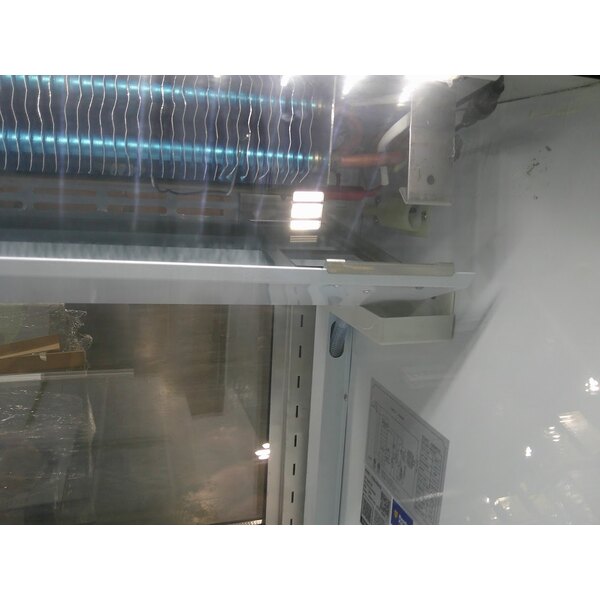 Scratch and Dent Avantco DLC82-HC-S 82" Stainless Steel Curved Glass Refrigerated Deli Case