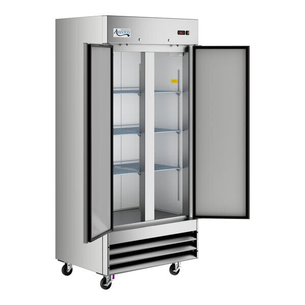 Scratch and Dent Avantco A-35F-HC 39 1/2" Solid Door Reach-In Freezer