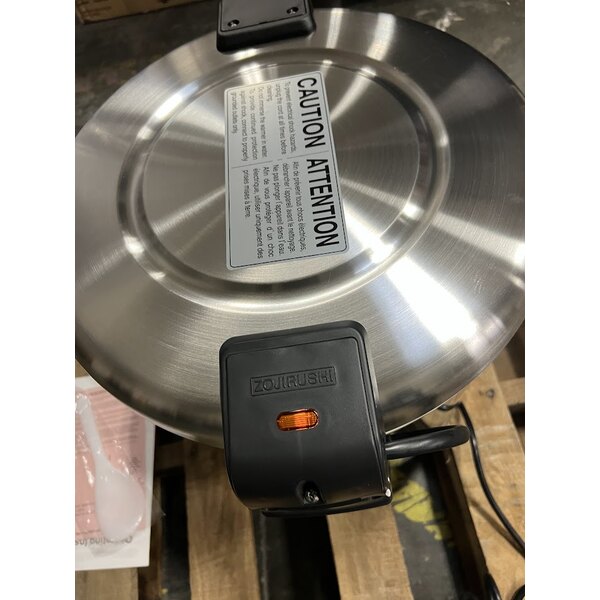 Scratch and Dent Zojirushi THA-803SA 88 Cup (Cooked) Stainless Steel Electric Rice Warmer with Removable Pot - 120V, 77W