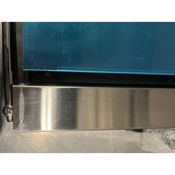 Scratch and Dent Avantco PG200ST Commercial Panini Sandwich Grill with Timer, Smooth Plates, and 13 3/8" x 8 3/4" Cooking Surface - 120V, 1750W