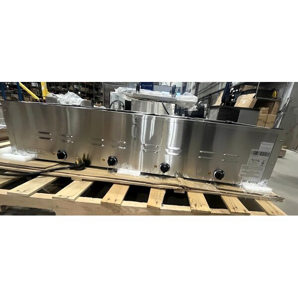 Scratch and Dent Avantco STE-4SA Four Pan Open Well Electric Steam Table with Undershelf - 120V, 2000W