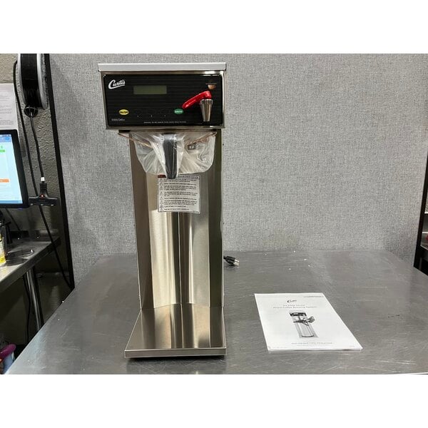Scratch and Dent Curtis D500GT12A000 Automatic Airpot Coffee Brewer with Digital Controls - 120V