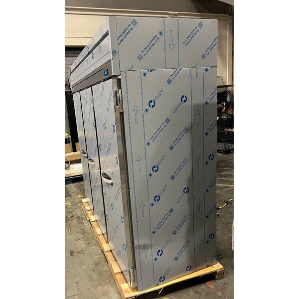 Scratch and Dent Beverage-Air HFPS3HC-1S Horizon Series 78" 3 Door Top Mounted Reach-In Freezer