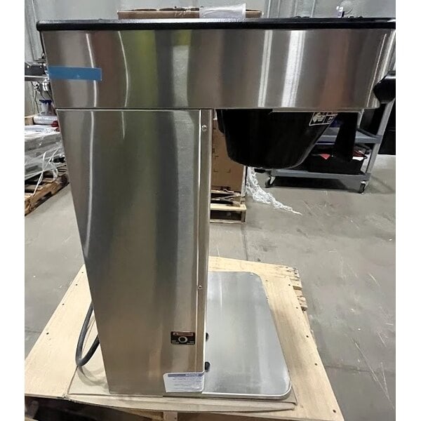 Scratch and Dent Bunn 53200.0101 ICB Twin Tall Infusion Series Stainless Steel Automatic Coffee Brewer - 120/240V, 6000W