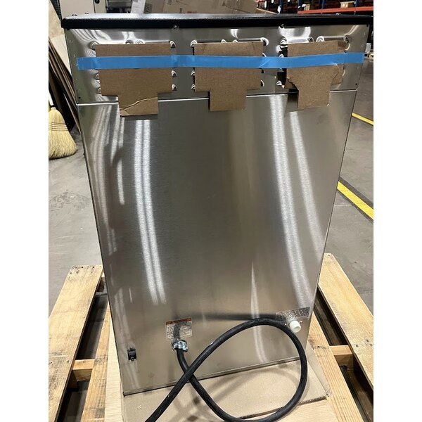 Scratch and Dent Bunn 53200.0101 ICB Twin Tall Infusion Series Stainless Steel Automatic Coffee Brewer - 120/240V, 6000W