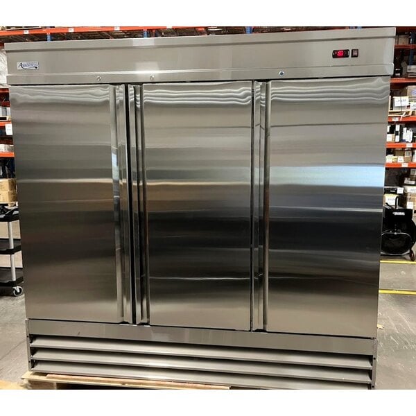 Scratch and Dent Avantco SS-3F-HC 81 5/16" Stainless Steel Solid Door Reach-In Freezer