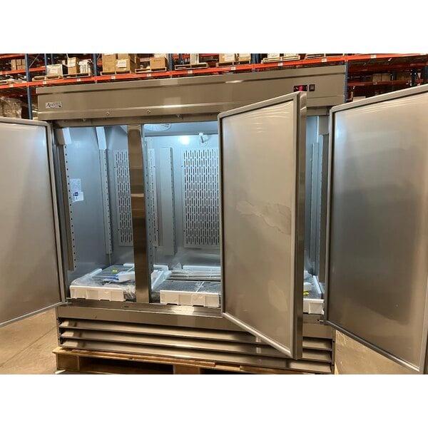 Scratch and Dent Avantco SS-3F-HC 81 5/16" Stainless Steel Solid Door Reach-In Freezer