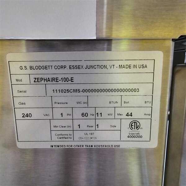 Scratch and Dent Blodgett ZEPHAIRE-100-E Single Deck Full Size Standard Depth Electric Convection Oven with Draft Diverter -220/240V, 1 Phase, 11kW