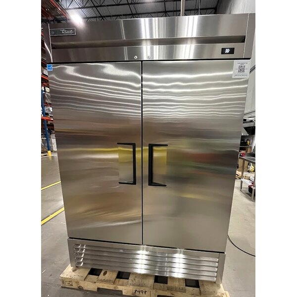 Scratch and Dent True TS-49-HC 54 1/8" Stainless Steel Solid Door Reach-In Refrigerator