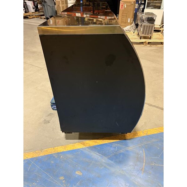 Scratch and Dent Avantco DLC82-HC-B 82" Black Curved Glass Refrigerated Deli Case