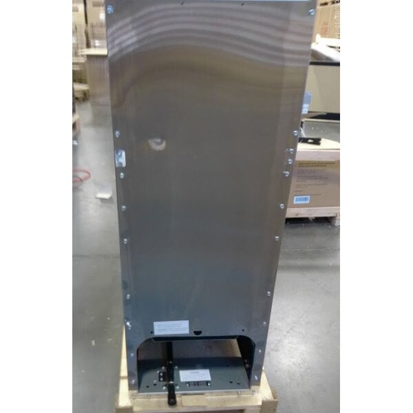 Scratch and Dent Cooking Performance Group FFOP50 Natural Gas 50 lb. Stainless Steel Open Pot Floor Fryer - 120,000 BTU