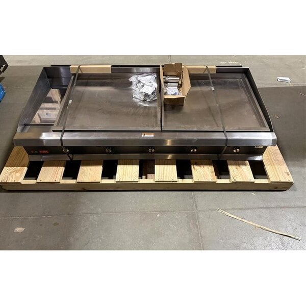 Scratch and Dent Cooking Performance Group GTU-CPG-60-N Ultra Series 60" Chrome Plated Natural Gas 5-Burner Countertop Griddle - 150,000 BTU