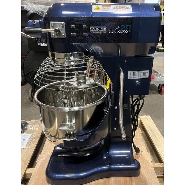 Scratch and Dent Waring Luna WSM20LT 20 Qt. Planetary Stand Mixer with Guard, Timer, and Standard Accessories - 120V, 1 hp