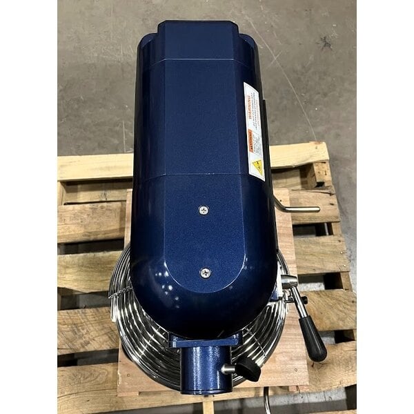 Scratch and Dent Waring Luna WSM20LT 20 Qt. Planetary Stand Mixer with Guard, Timer, and Standard Accessories - 120V, 1 hp