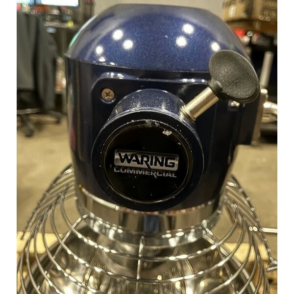 Scratch and Dent Waring Luna WSM20LT 20 Qt. Planetary Stand Mixer with Guard, Timer, and Standard Accessories - 120V, 1 hp