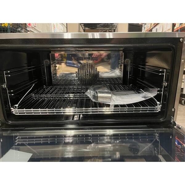 Scratch and Dent Moffat E27M3-T Turbofan Single Deck Full Size Electric Convection Oven with Mechanical Controls - 220-240V, 1 Phase, 4.7 kW