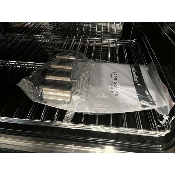 Scratch and Dent Moffat E27M3-T Turbofan Single Deck Full Size Electric Convection Oven with Mechanical Controls - 220-240V, 1 Phase, 4.7 kW