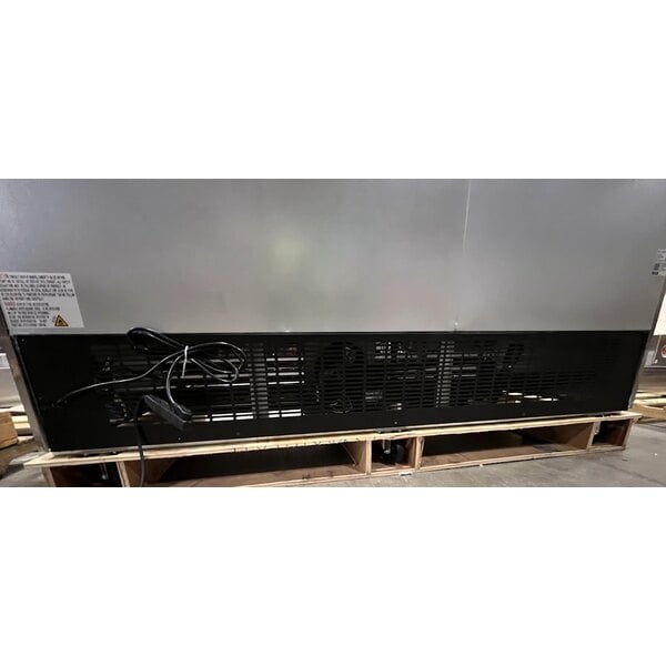 Scratch and Dent Avantco SS-3R-HC 81 5/16" Stainless Steel Solid Door Reach-In Refrigerator