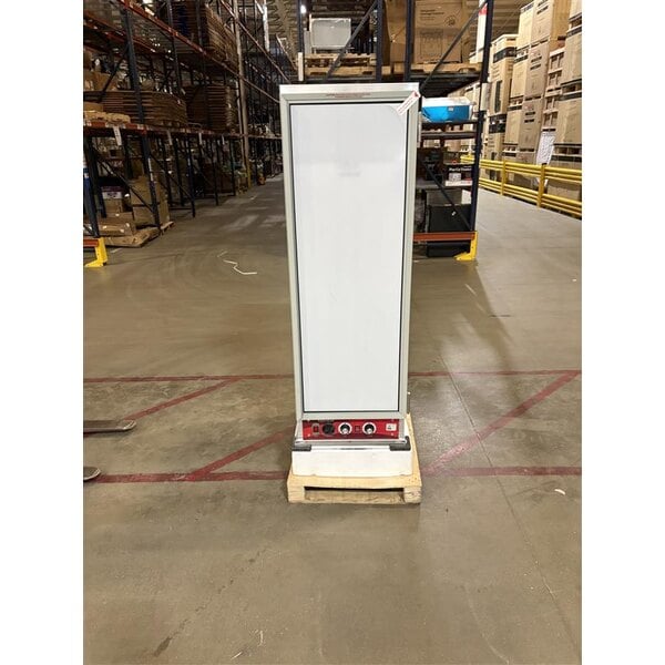Scratch and Dent Avantco HPI-1836 Full Size Insulated Heated Holding / Proofing Cabinet with Clear Door - 120V