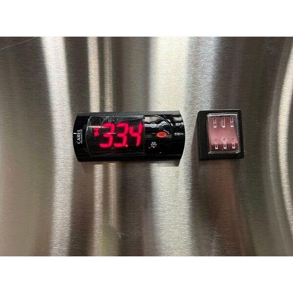 Scratch and Dent Avantco A-49R-HC 54" Solid Door Reach-In Refrigerator