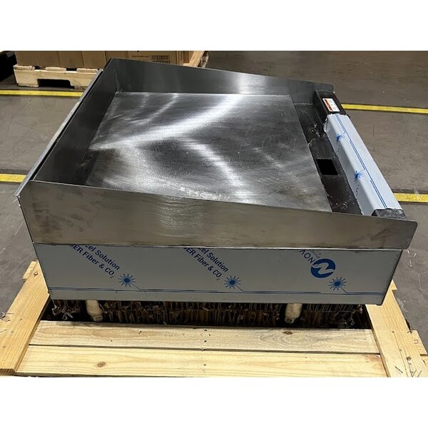 Scratch and Dent Wolf by Vulcan AGM36-NAT Natural Gas 36" Heavy-Duty Gas Countertop Griddle with Manual Controls - 81,000 BTU