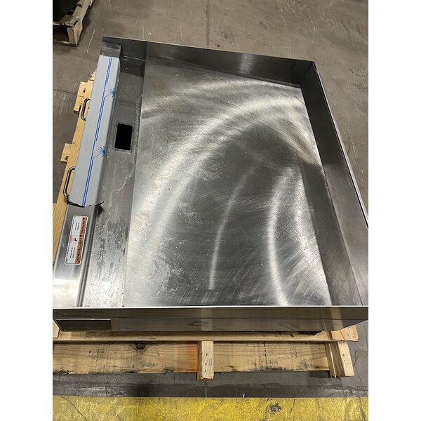 Scratch and Dent Wolf by Vulcan AGM36-NAT Natural Gas 36" Heavy-Duty Gas Countertop Griddle with Manual Controls - 81,000 BTU