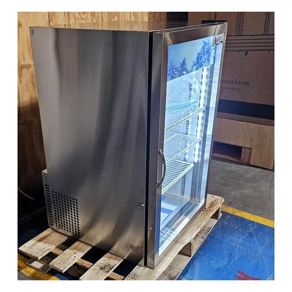 Scratch and Dent Avantco CRM-7-HC Stainless Steel Countertop Display Refrigerator with Swing Door - 4.1 Cu. Ft.