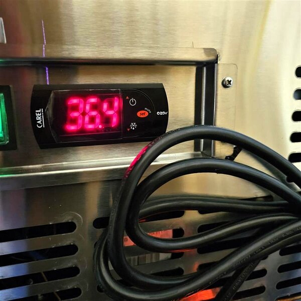 Scratch and Dent Avantco CRM-7-HC Stainless Steel Countertop Display Refrigerator with Swing Door - 4.1 Cu. Ft.