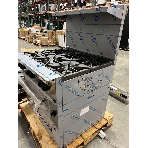 Scratch and Dent Vulcan 36S-6BN Endurance 6 Burner 36" Natural Gas Range with Standard Oven Base - 215,000 BTU