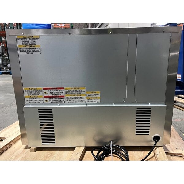 Scratch and Dent Beverage-Air UCR34HC 34" Shallow Depth Low Profile Undercounter Refrigerator