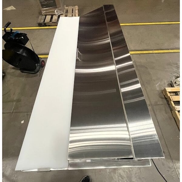 Scratch and Dent Avantco ZPT-71-FB-HC 71" 3 Door Front Breathing Cutting Top Refrigerated Sandwich Prep Table