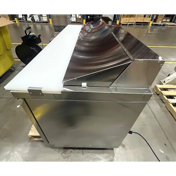 Scratch and Dent Avantco ZPT-71-FB-HC 71" 3 Door Front Breathing Cutting Top Refrigerated Sandwich Prep Table