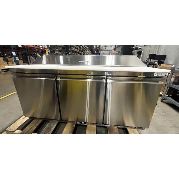 Scratch and Dent Avantco ZPT-71-FB-HC 71" 3 Door Front Breathing Cutting Top Refrigerated Sandwich Prep Table