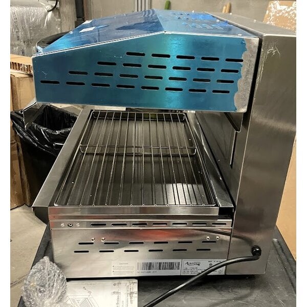 Scratch and Dent Avantco SAL23M 23" Electric Countertop Salamander - 208/240V, 3450/4000W