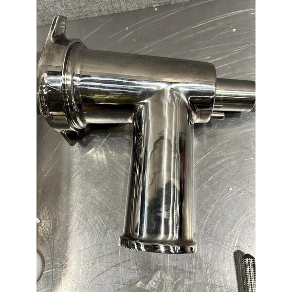 Scratch and Dent Avantco MG22R #22 Meat Grinder with Reverse Function - 110V, 1 1/2 hp