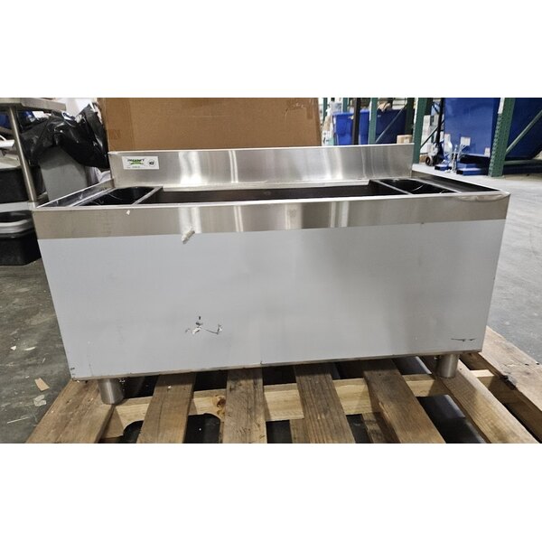 Scratch and Dent Regency IB213612 21" x 36" Stainless Steel Underbar Ice Bin with Bottle Holders - 119 lb.