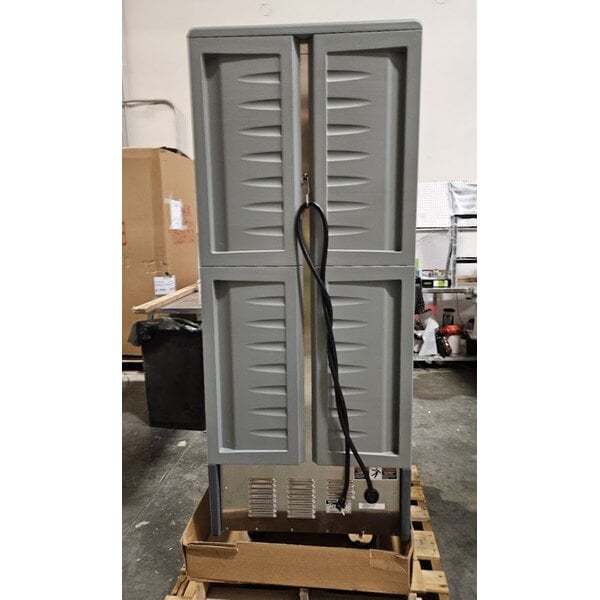 Scratch and Dent Metro C539-HLDC-4 C5 3 Series Insulated Low Wattage Full Size Hot Holding Cabinet with Fixed Wire Slides and Clear Dutch Doors - Gray