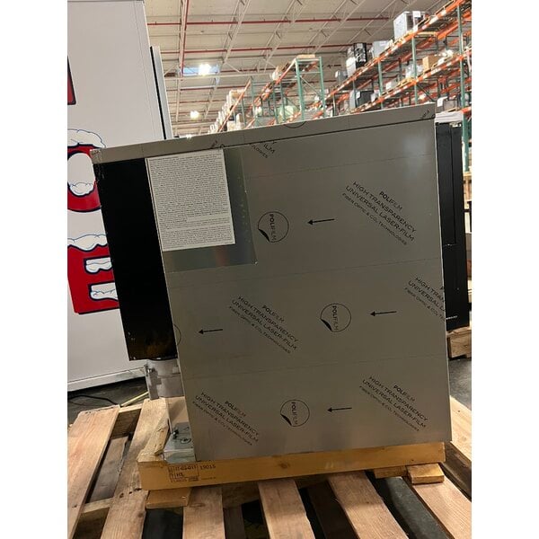 Scratch and Dent Manitowoc UNP0200A-161 20" Undercounter Air Cooled Nugget Ice Machine - 220 lb.