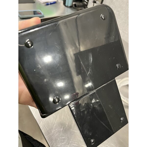 Scratch and Dent Avantco HWDA2 2 Gallon Hot Water Dispenser - 120V, 1500W