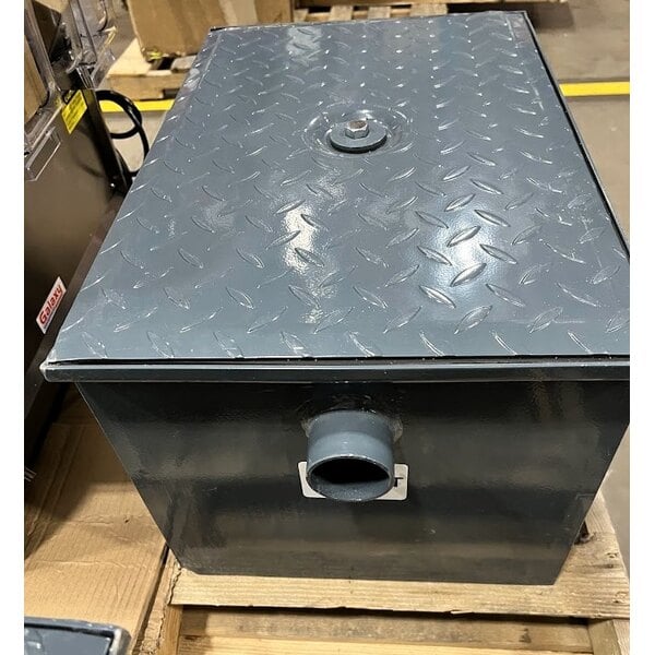 Scratch and Dent Watts WD-15 30 lb. Grease Trap