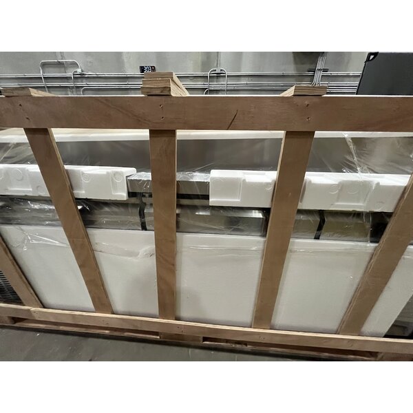 Scratch and Dent Avantco SSPPT-3 94" 3 Door Refrigerated Pizza Prep Table