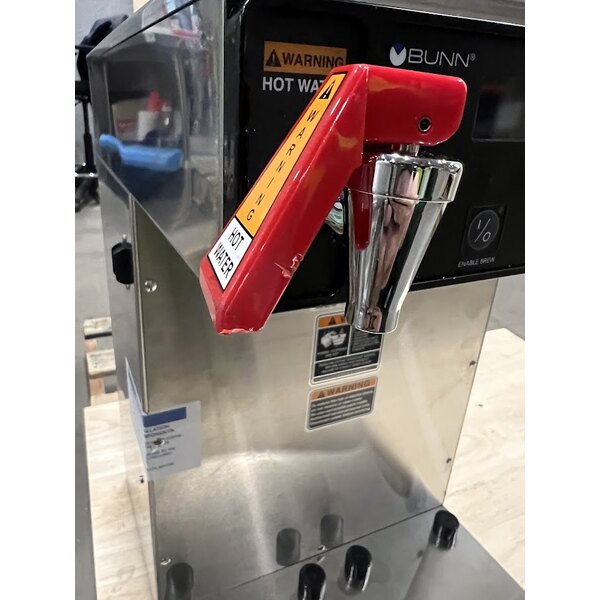 Scratch and Dent Bunn 38700.0013 Axiom APS Twin Airpot Coffee Brewer - 120/240V