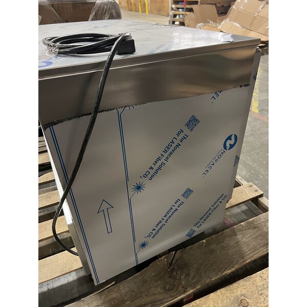 Scratch and Dent Beverage-Air UCR34HC 34" Shallow Depth Low Profile Undercounter Refrigerator