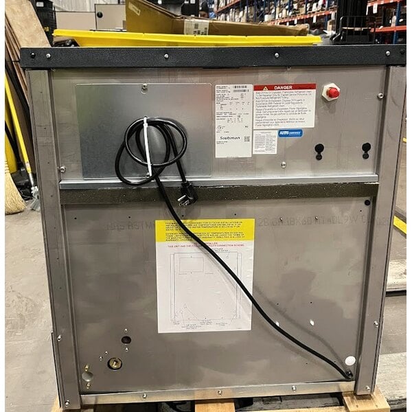 Scratch and Dent Scotsman CU3030SWX-1A Prodigy® Series 30" Water-Cooled Undercounter Small Cube Ice Machine with 110 lb. Storage Bin - 363 lb., 115V