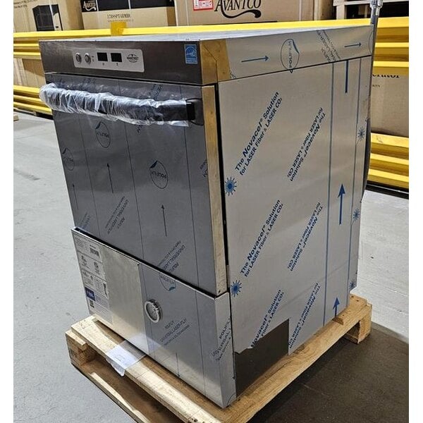 Scratch and Dent MainStreet Equipment HTUC High-Temperature Undercounter Dishwasher - 208V/240V, 1 Phase