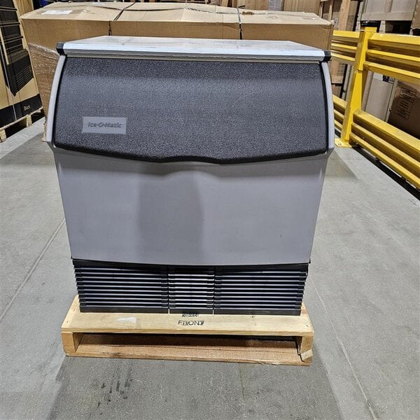Scratch and Dent Ice-O-Matic ICEU300FA 30" Air Cooled Undercounter Full Dice Cube Ice Machine with 97 lb. Bin - 115V; 309 lb.