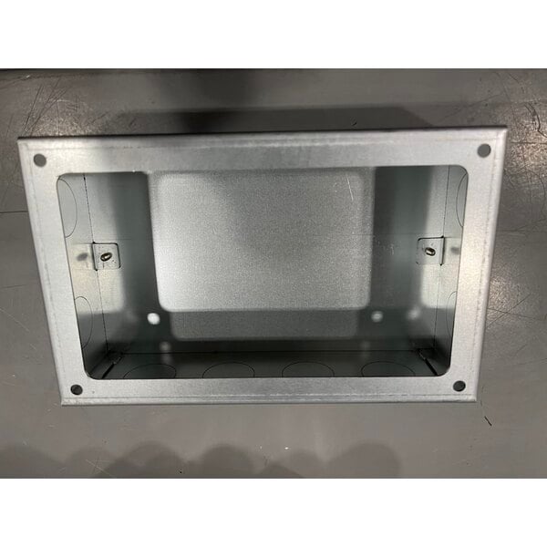 Scratch and Dent Avantco EG36N 36" Electric Countertop Griddle - 208/240V, 7488W-10080W