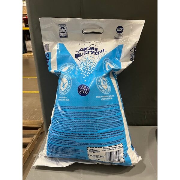 Scratch and Dent 3M Water Filtration Products CFSM1254 Vinylester Water Softener / Filtration System - 9 GPM